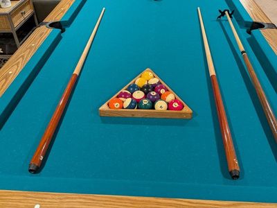 Pool Tables Billiard Tables - Harvard Brand