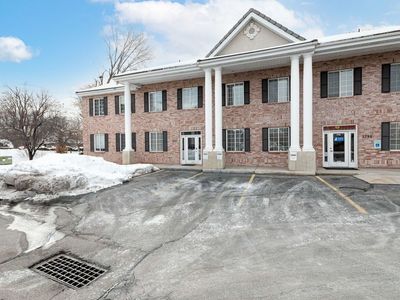 Office Suite In Excellent Location!