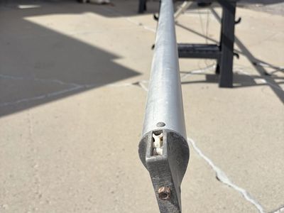 Aluminum mast with spreaders and boom