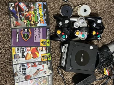 Nintendo GameCube Console Bundle with Controllers, Memory Card & Games