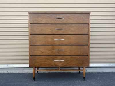 Lace Acclaim Mid Century Modern Tallboy Dresser