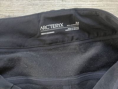 Arcteryx Rush Ski Pants Size 32