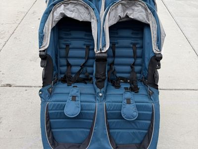 Baby jogger city mini GT double stroller