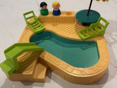 Vintage Little People Swimming Pool Set by Fisher-Price #2526 made in 1986
