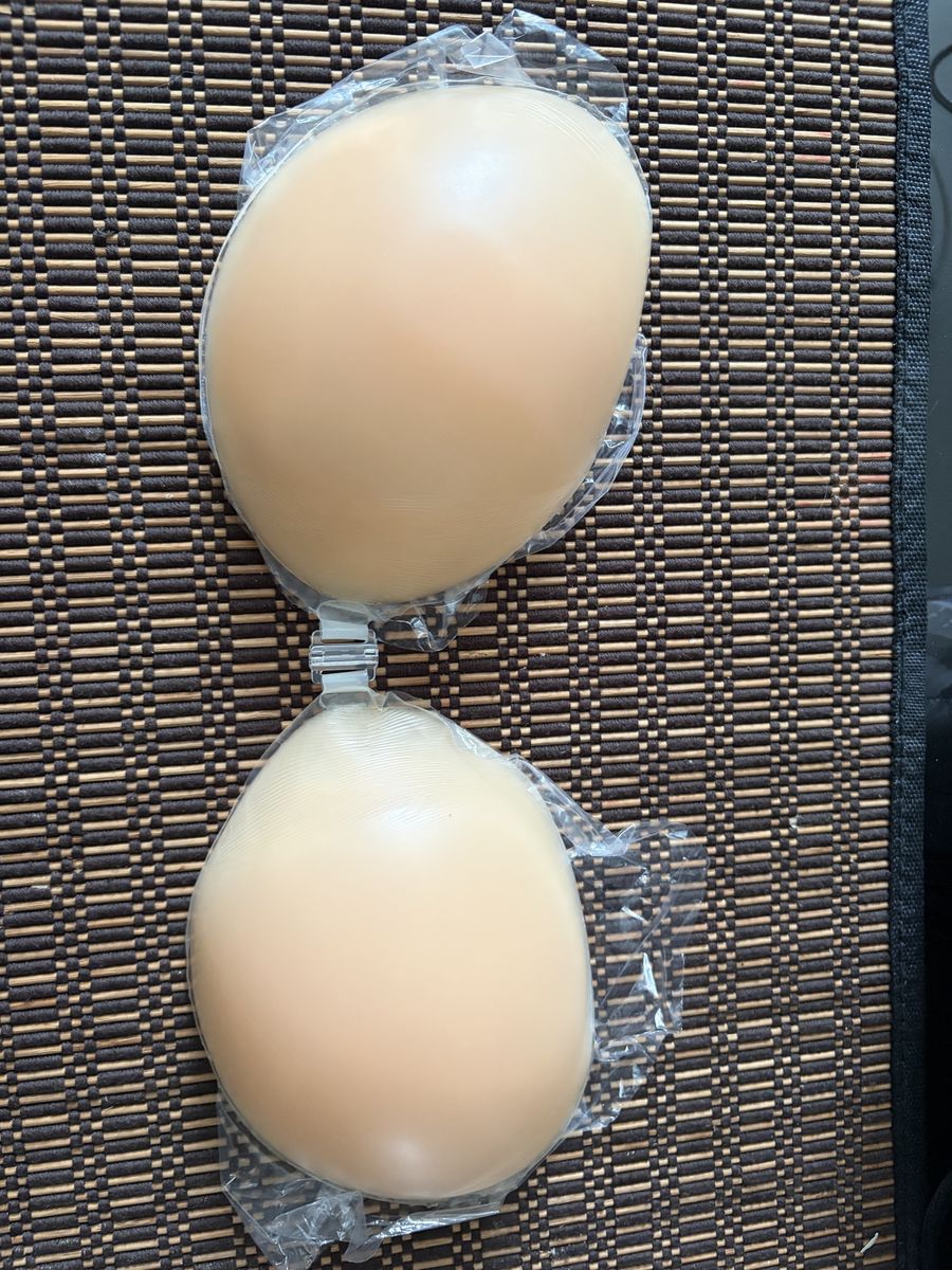 Sticky Bra