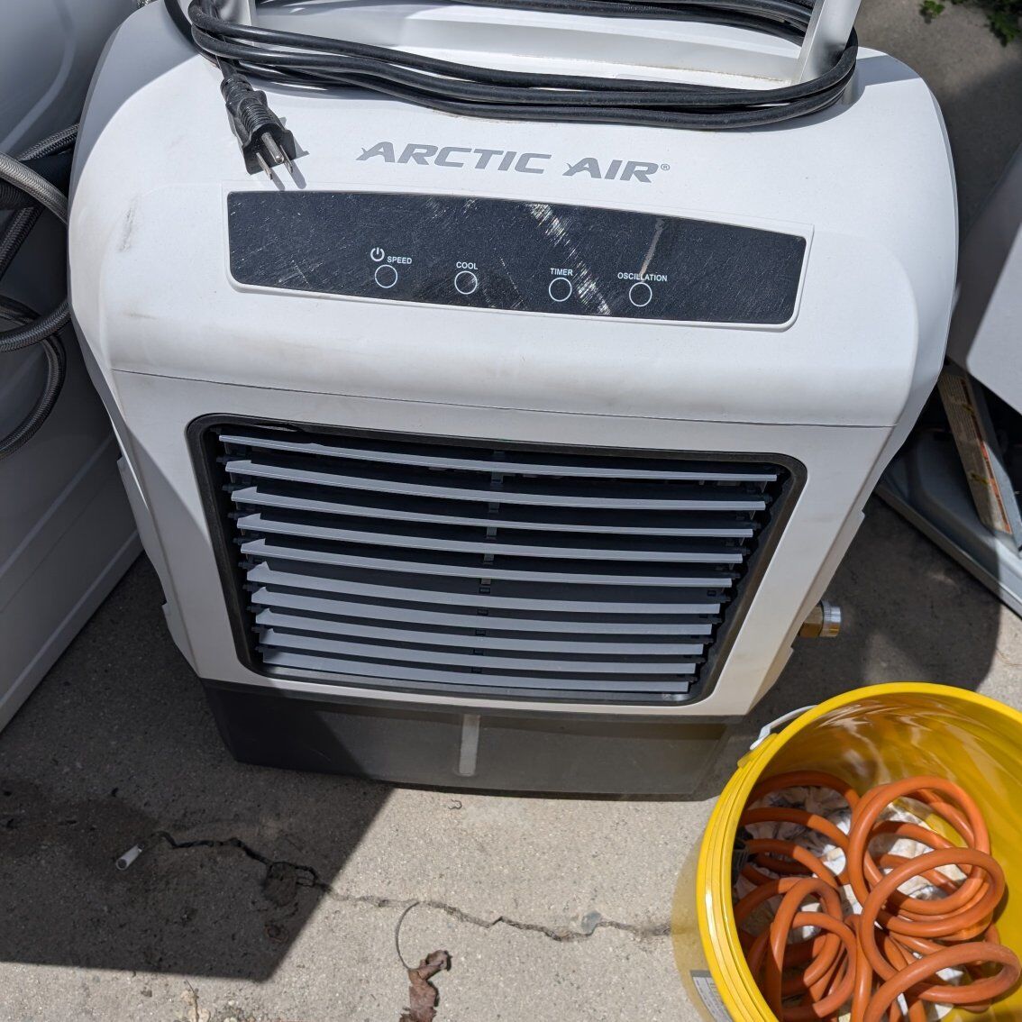 Arctic Air portable evaporative cooler