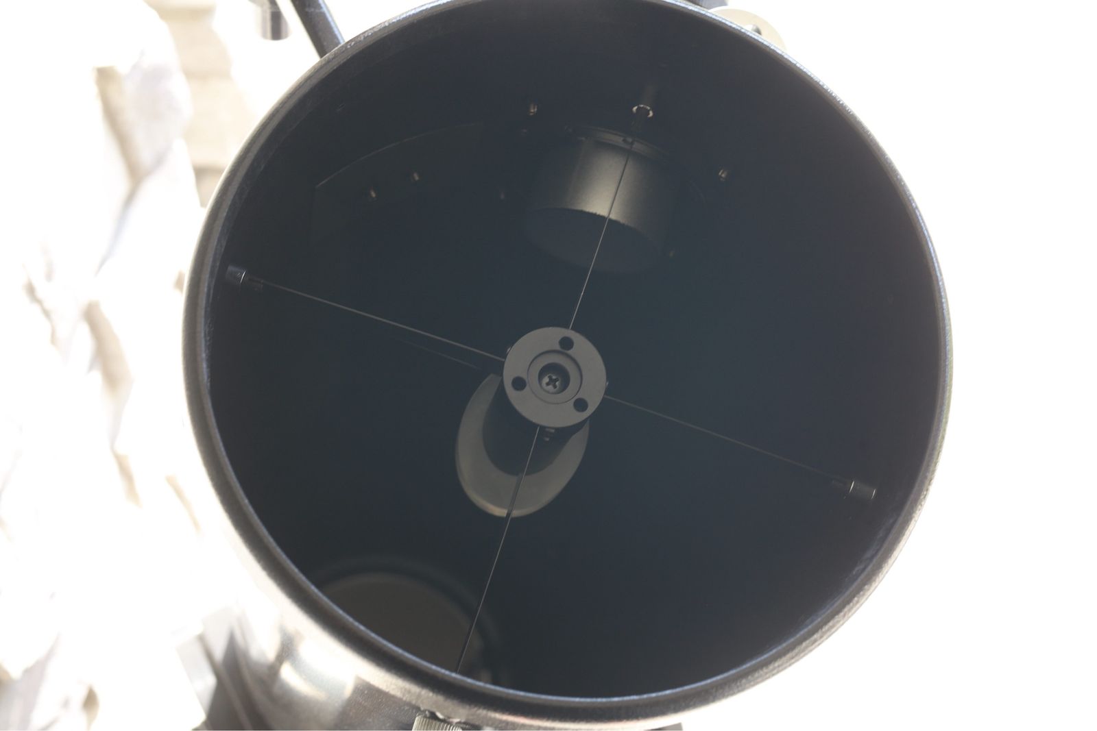 Main image 2