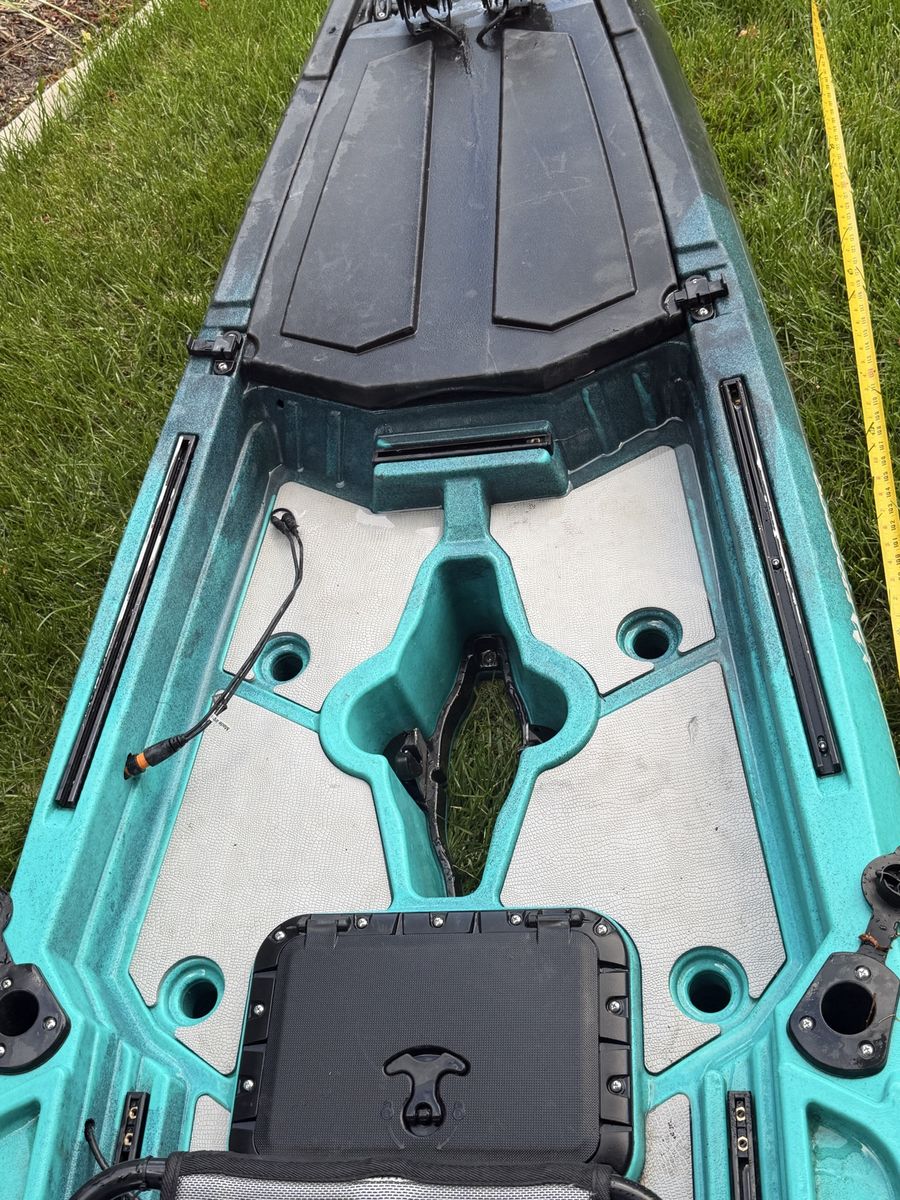 Main image 7