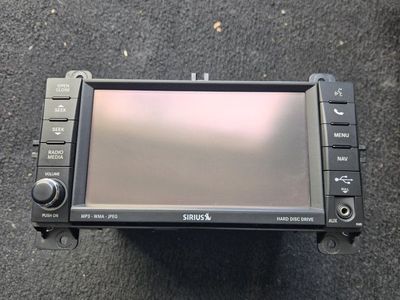 2012 Jeep Grand Cherokee stereo