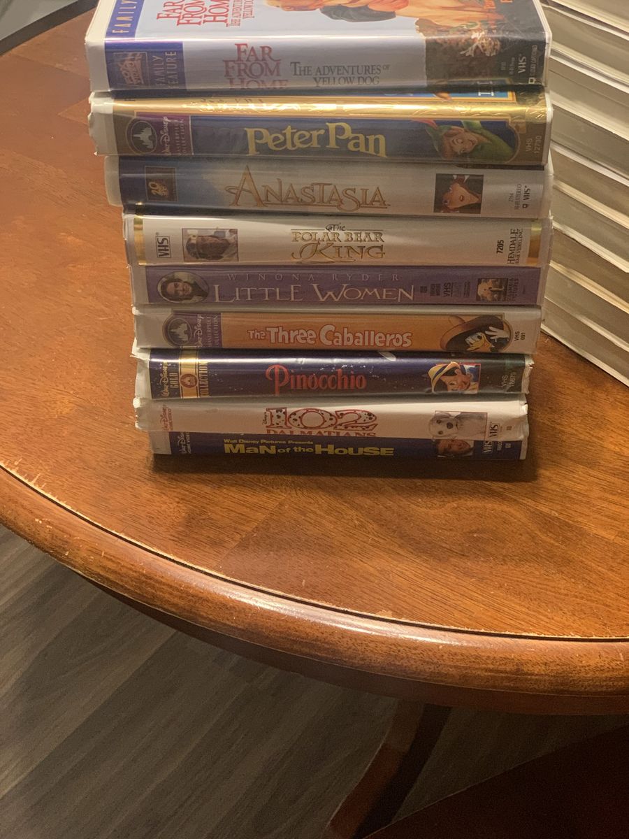 VHS Tapes: Pearl Harbor, Singin' in the Rain (Deluxe), The River, My Fair Lady,  Halloween H20, Jerry Maguire