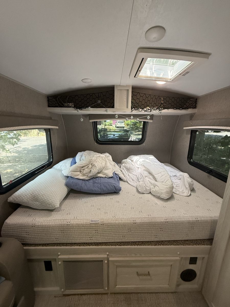 Main image 14