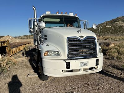 2007 Mack 600