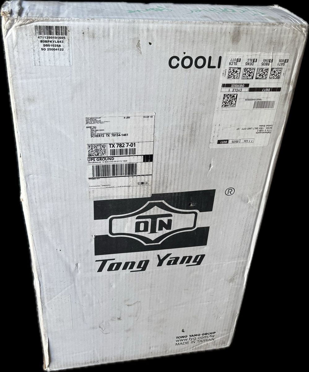 Tong Yang Automotive Radiator Cooling fan for a dodge dar