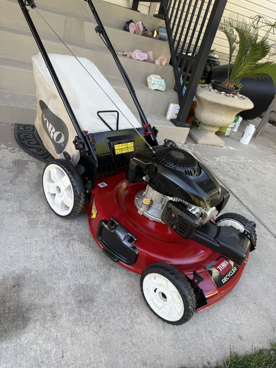 22 inch Toro Lawnmower