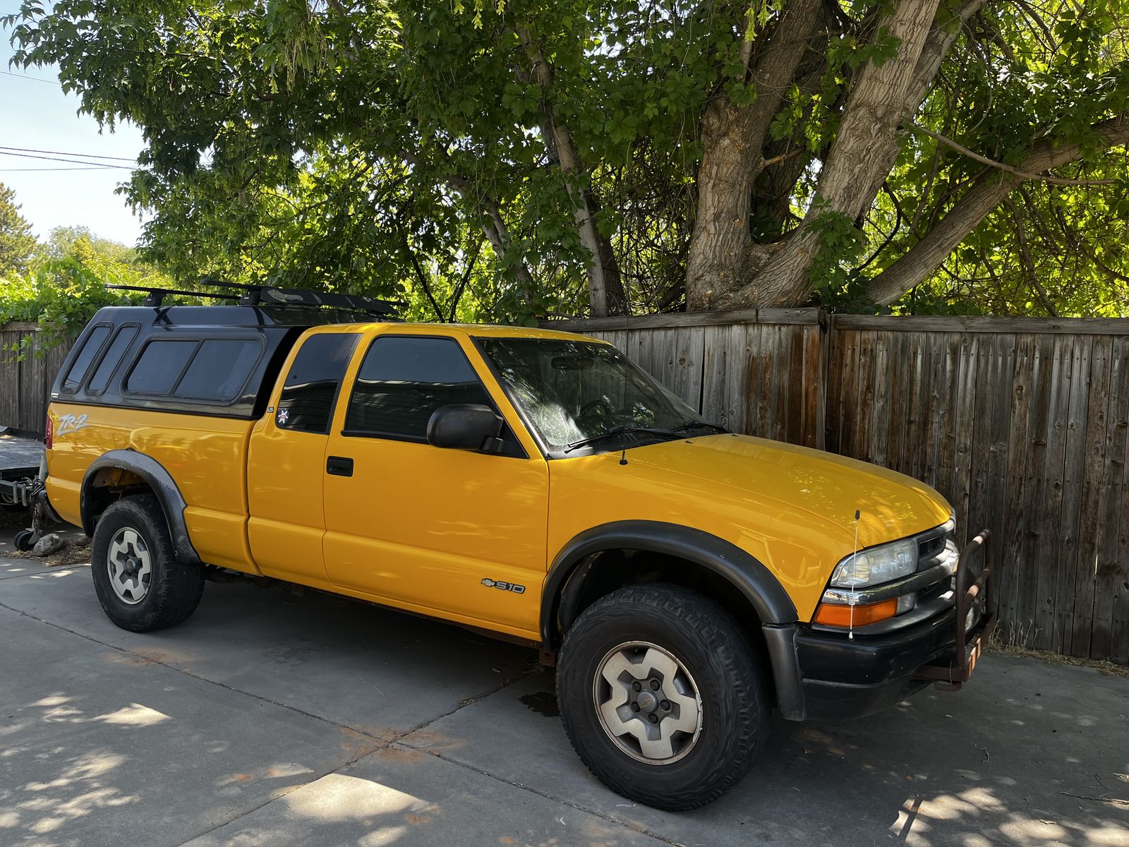 2003 Chevrolet S-10 LS ZR2