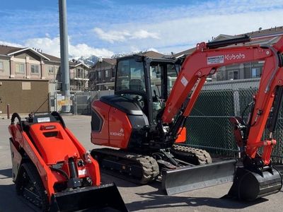 Kubota KX040's for Rent. 40 Class Units with Thumbs and Angle Blades.