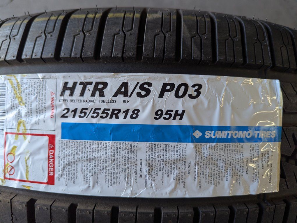 BRAND NEW SUMITOMO 215 55R18
HTR A/S PO3