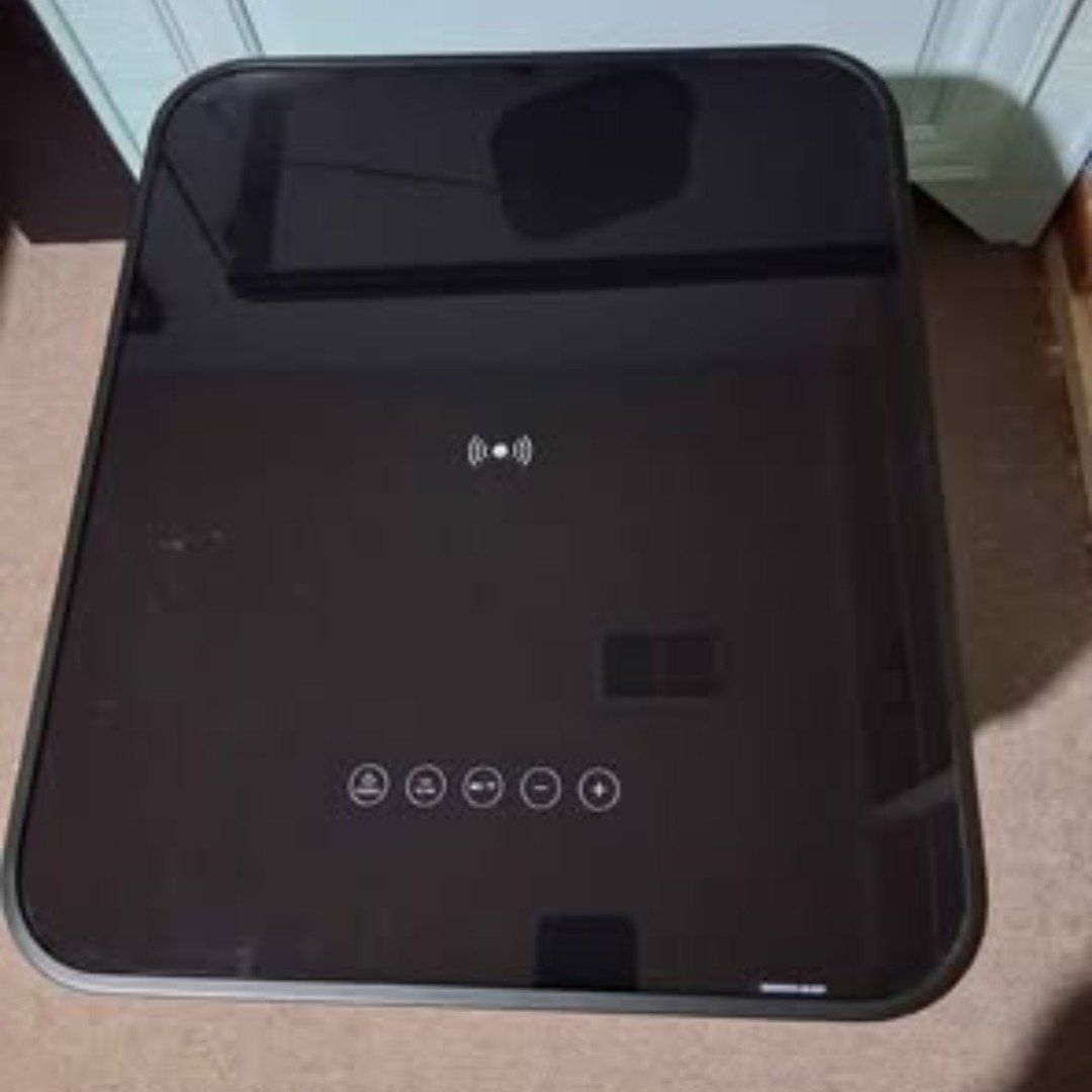 Jorvalee Accent Table With Speaker