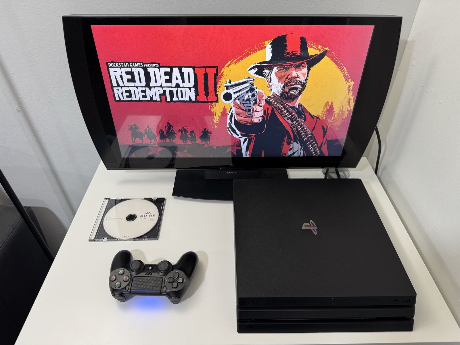 Sony Ps4 PlayStation 4 Pro 4k 1Tb modded W/ Games