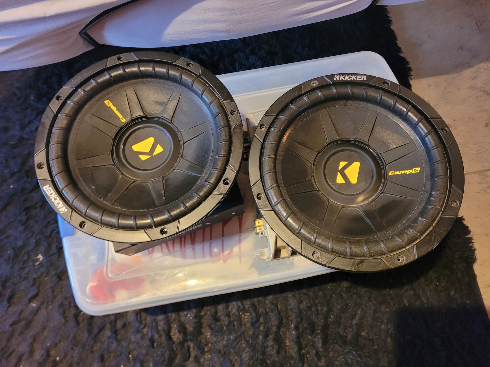 10in KICKER COMP-S 600W each/ PIONEER 1000W 4 CHANNEL AMP/ ROCKFORD 100W AMP