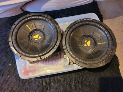 10in KICKER COMP-S 600W each/ PIONEER 1000W 4 CHANNEL AMP/ ROCKFORD 100W AMP