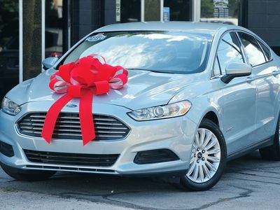 2014 Ford Fusion Hybrid S