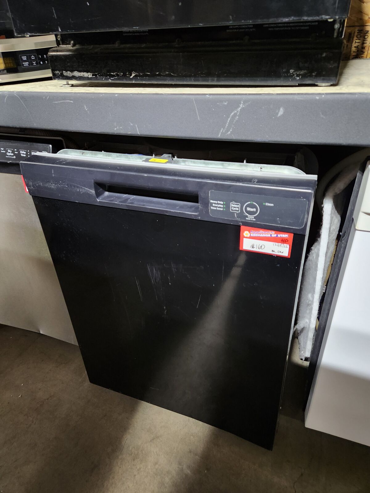 LOW PRICE GUARANTEED! HOTPOINT DISHWASHER!