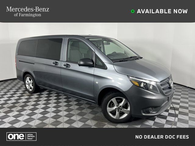 2023 Mercedes-Benz Metris Passenger