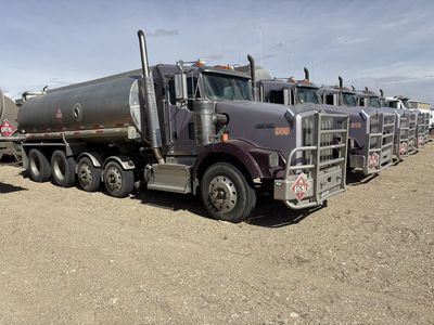Kenworth T800 Tanker Trucks