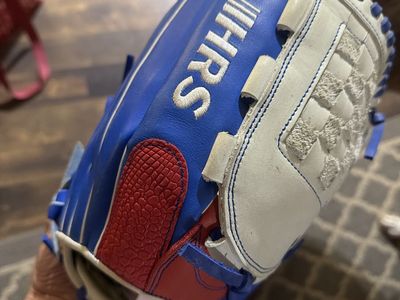 HRS Custom 10.25 Fielders Glove R.H Throw