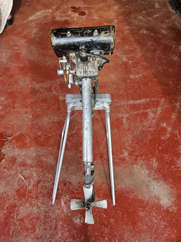 Main image 10