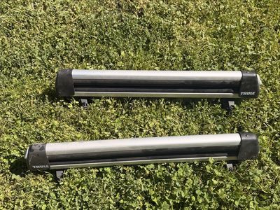 Thule Universal Ski/Snowboard Carrier Roof Rack - Lockable, Secure Transport