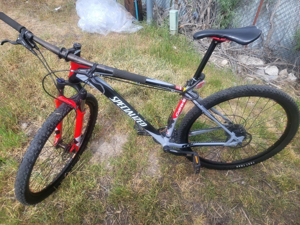 2013 specialized carve comp 29 in mtn bike
(FRAME SIZE 19)