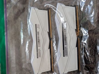 Team Group T-FORCE DELTA RGB 32GB (2x16GB) PC5-480