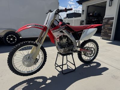 Clean 2006 Honda CRF250 (low hours)