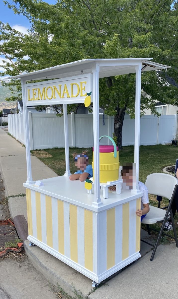Lemonade Stand