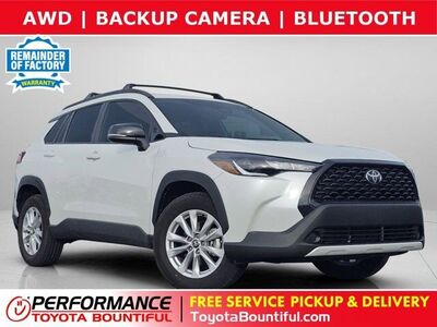 2025 Toyota Corolla Cross LE