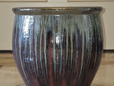 Glazed Pottery Planter 10"Tx11"W
