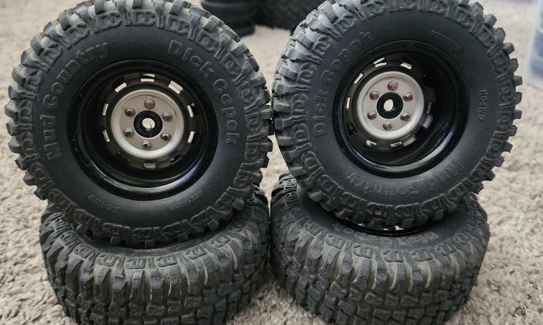 Rc4wd midnight edition k5 wheels and tires!