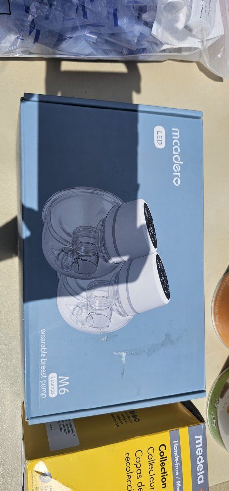 Wearable breast pump NEW in box.
