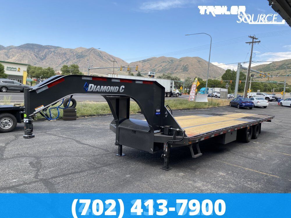 8.5x32 Diamond C FMAX-HDT 210 Gooseneck Hydraulic Dovetail Equipment Trailer -  25K GVWR - 14 Ply Tires