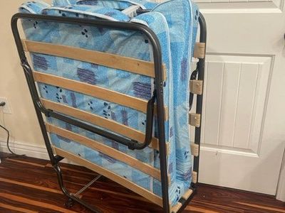 Folding Rollaway Bed