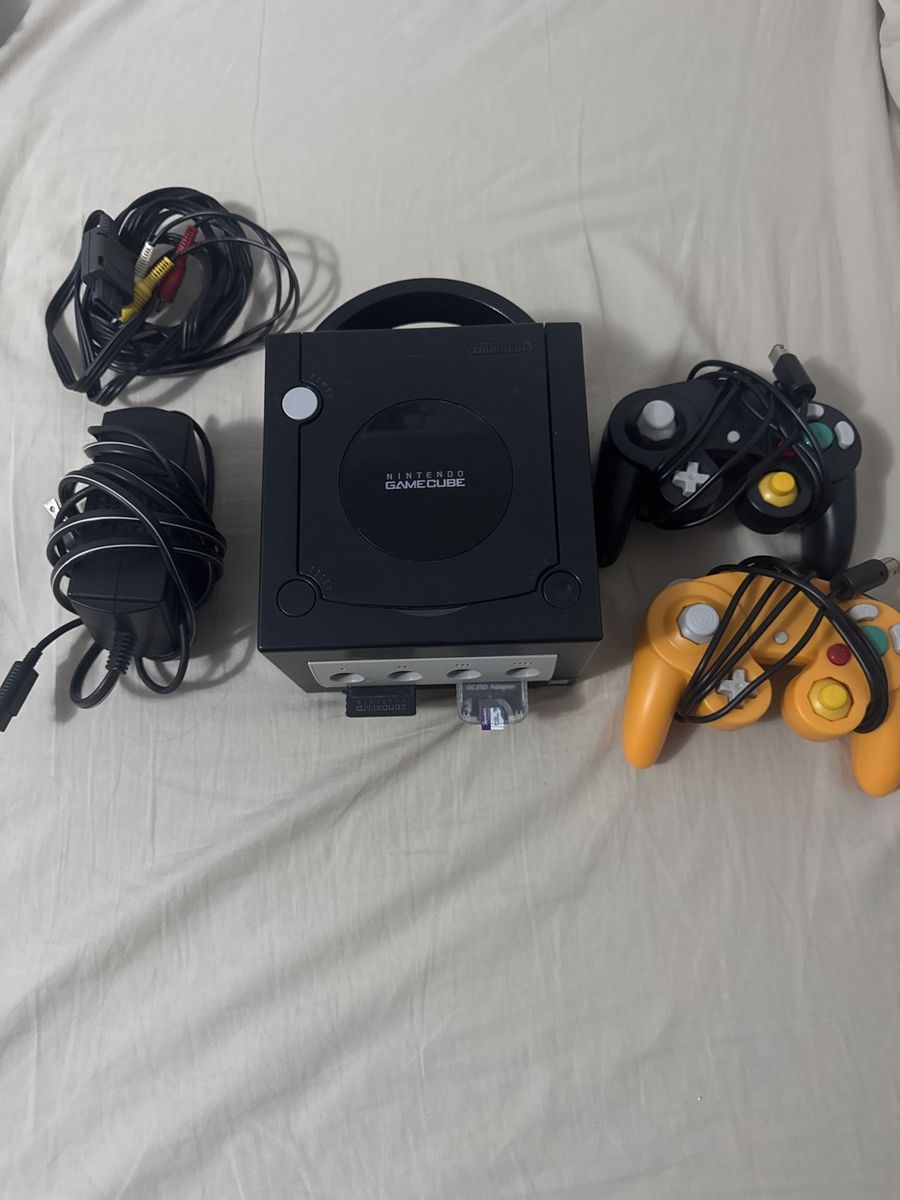 Modded Nintendo GameCube DOL-001