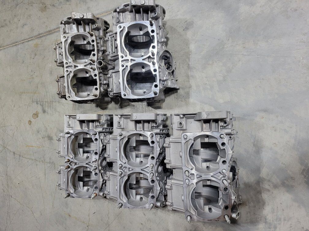 Arctic cat 800 crankcase