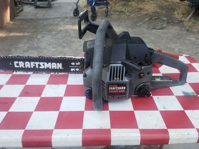 Sears Craftsman 14-Inch 2.1 Gas Chainsaw with Carrying Case & Blade Guard