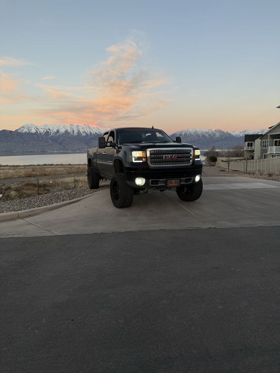2014 GMC 2500 Denali
