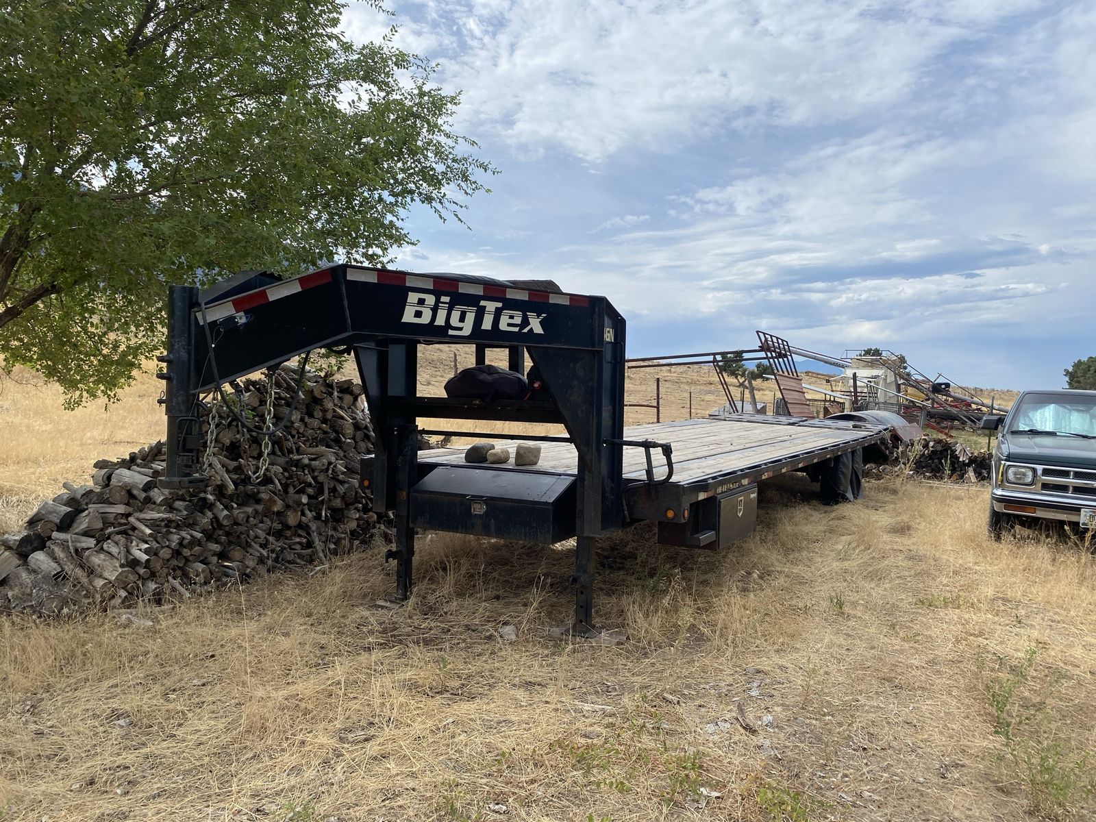 2017 30’ Big Tex 14GN Gooseneck