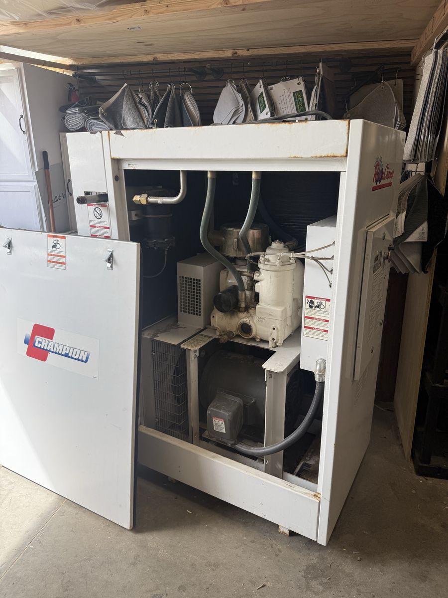 Champion / Gardner Denver Industrial Rotary Screw Air Compressor – 230V 3 Phase
