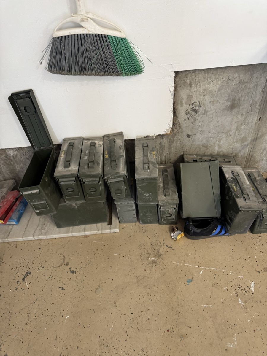 ammo can empty
