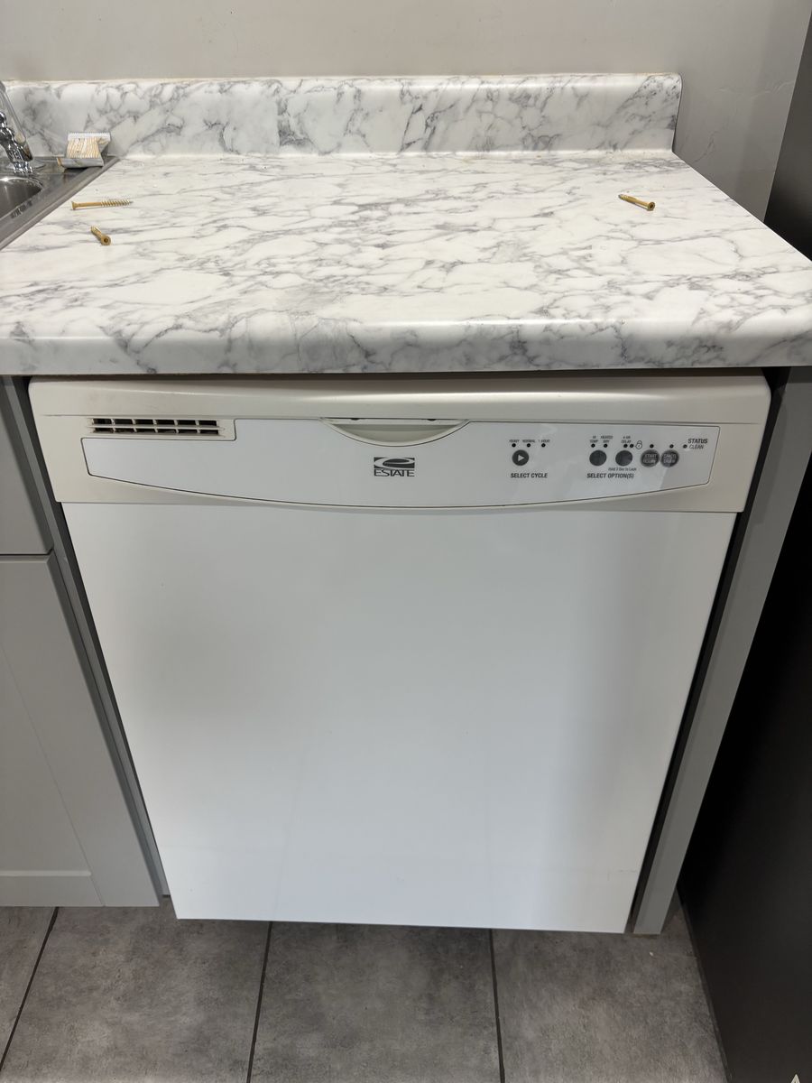 Estate dishwasher